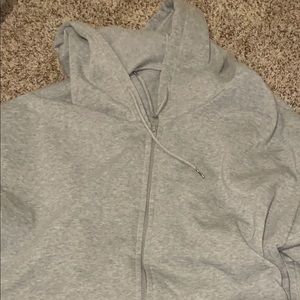 GREY ZIP-UP HOODIE